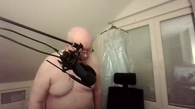 ScrawnyFire online show from January 14, 2026, 5:11 am