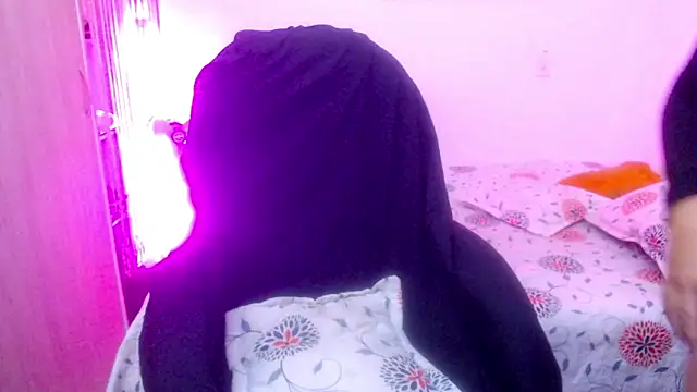 Snapshot of menfismuller2 chatting on June 10, 2026, 1:18 am menfismuller2 online show from June 10, 2026, 1:18 am