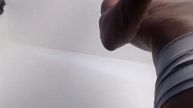 drake brwon 23 online show from November 11, 2025, 6:14 pm