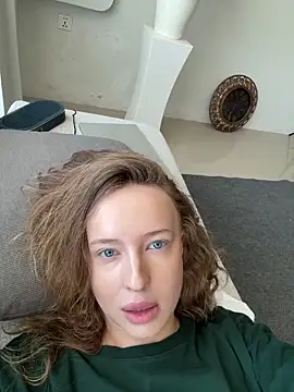 Nura n Sarah online show from April 16, 2026, 5:19 am