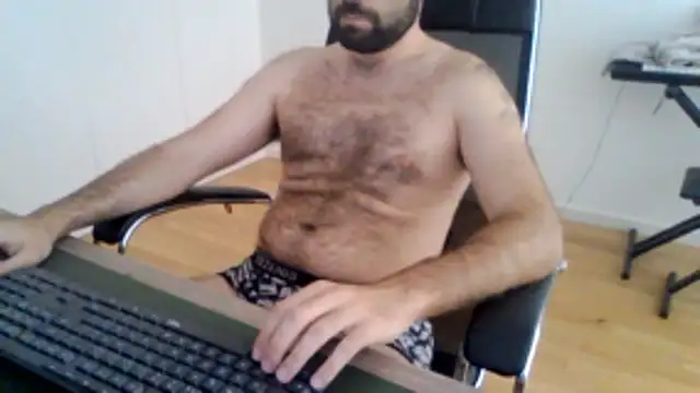 joaodias 97 online show from June 3, 2026, 4:55 pm