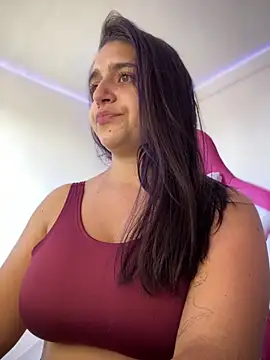 Alicia Ruiz online show from March 16, 2026, 6:32 pm