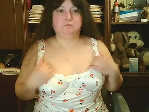 CarrieQPeach online show from March 26, 2026, 7:45 pm