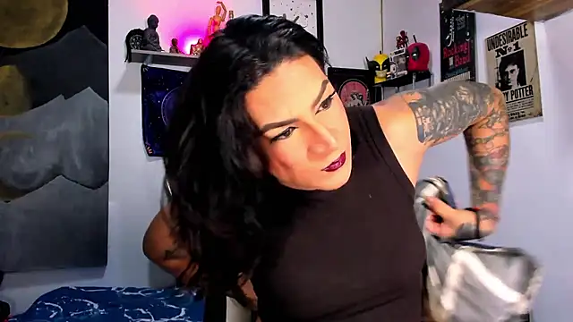 Snapshot of dariell_smokesexx chatting on March 3, 2026, 7:10 pm dariell smokesexx online show from March 3, 2026, 7:10 pm