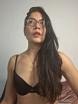 Alicesoul online show from May 28, 2026, 11:43 pm