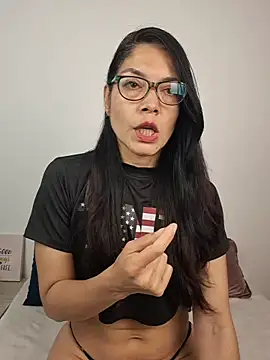 Alicesoul online show from April 17, 2026, 11:40 pm