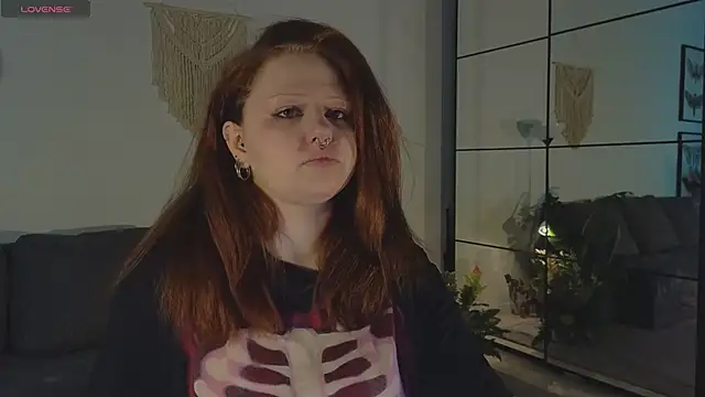 bitchofsun  online show from March 2, 2026, 11:39 am