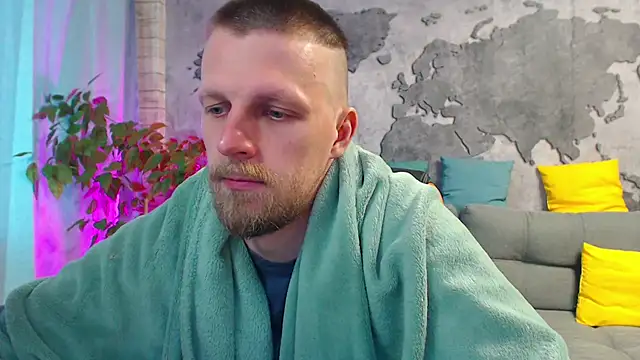 Snapshot of VikingChrisss chatting on June 1, 2026, 10:48 am VikingChrisss online show from June 1, 2026, 10:48 am