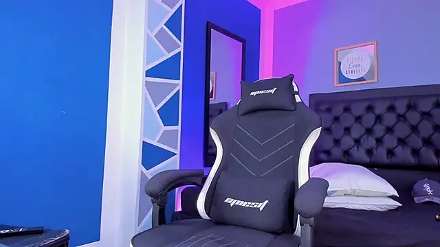 Snapshot of alex_oficial chatting on January 19, 2026, 9:24 am alex oficial online show from January 19, 2026, 9:24 am