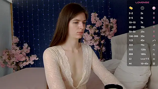 -Mirror-Girl- online show from October 6, 2025, 7:42 am