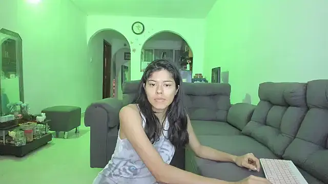 loverubii online show from February 9, 2025, 9:28 pm