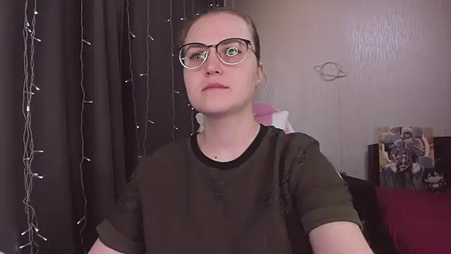 MissBrightShine online show from February 6, 2026, 10:11 am