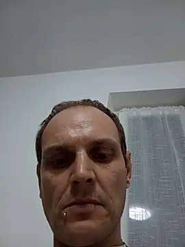 Snapshot of Ilovesquirt84 chatting on May 24, 2026, 1:27 am Ilovesquirt84 online show from May 24, 2026, 1:27 am