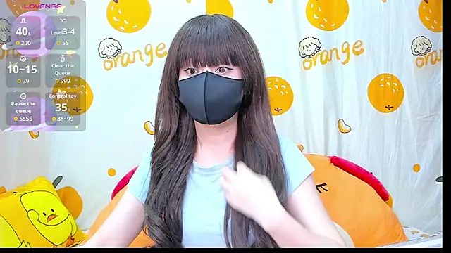 alonelove   online show from November 10, 2025, 2:49 am