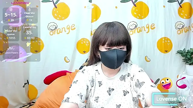 Snapshot of alonelove__ chatting on May 5, 2026, 2:25 am alonelove online show from May 5, 2026, 2:25 am
