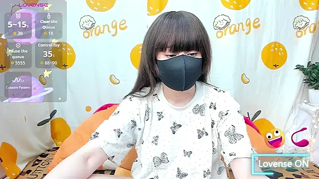 Snapshot of alonelove__ chatting on April 25, 2026, 2:36 am alonelove online show from April 25, 2026, 2:36 am