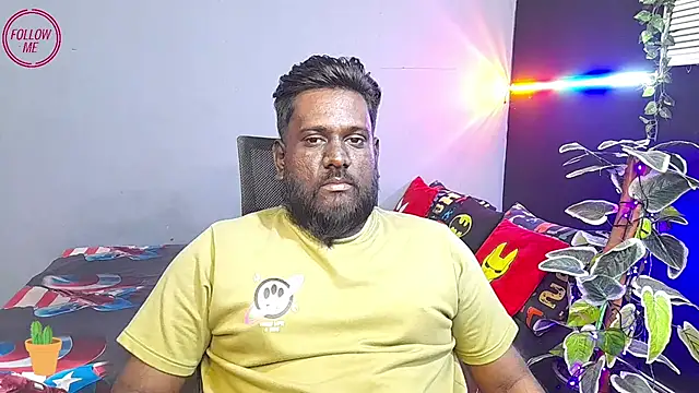 Rayansmith  online show from January 7, 2026, 1:43 am