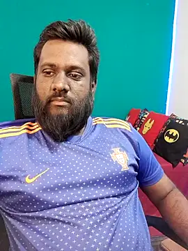 Rayansmith  online show from April 4, 2026, 8:15 pm