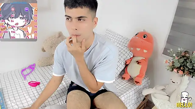 Snapshot of lucas_cute chatting on April 20, 2026, 7:15 pm lucas cute online show from April 20, 2026, 7:15 pm