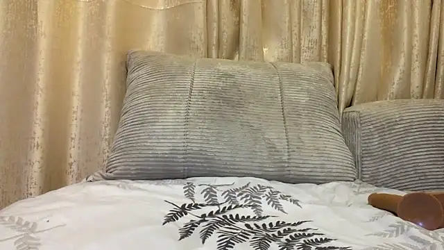 Sugarcun69 online show from October 12, 2025, 12:12 am