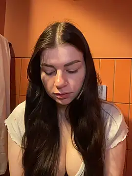 EllyNora online show from November 19, 2025, 11:43 am