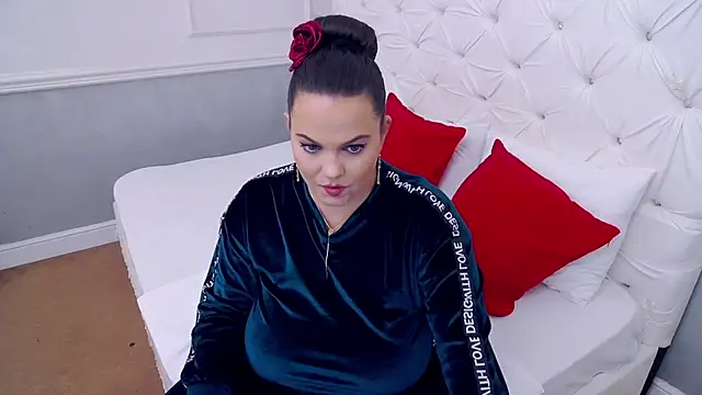 RavishingJenna online show from December 5, 2025, 8:06 pm