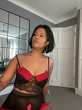 RoseMelanie online show from March 6, 2025, 9:25 am