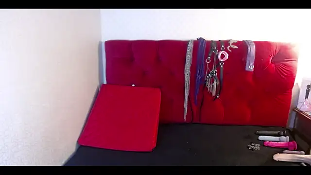 HannaCarrter online show from March 7, 2026, 12:21 pm