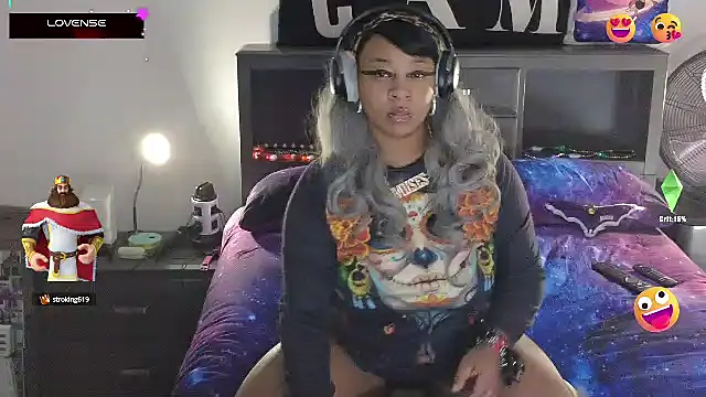 temptressbeauty24 online show from March 16, 2025, 2:10 am