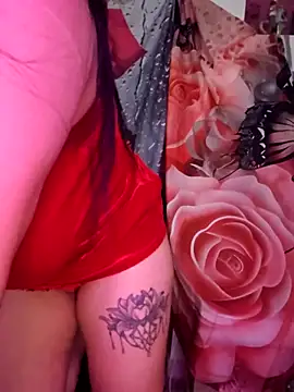 Zeina2024 online show from December 22, 2025, 7:36 pm