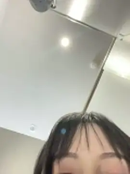 Asia-Lynn online show from December 21, 2025, 11:23 am