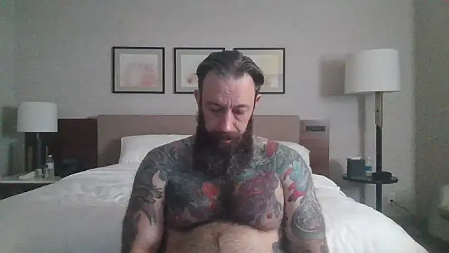 StevenRiseNYC online show from October 25, 2025, 1:23 pm