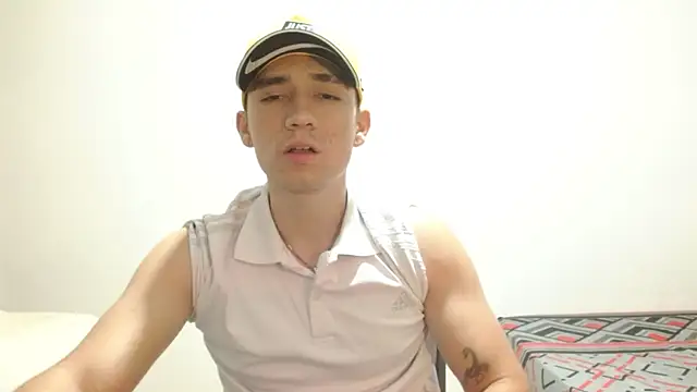 ChicoMaloFfF online show from April 17, 2026, 1:30 am