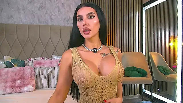 AmyBlair online show from November 22, 2025, 8:35 am