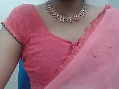 Lovely Siri 23 online show from March 12, 2026, 12:05 am