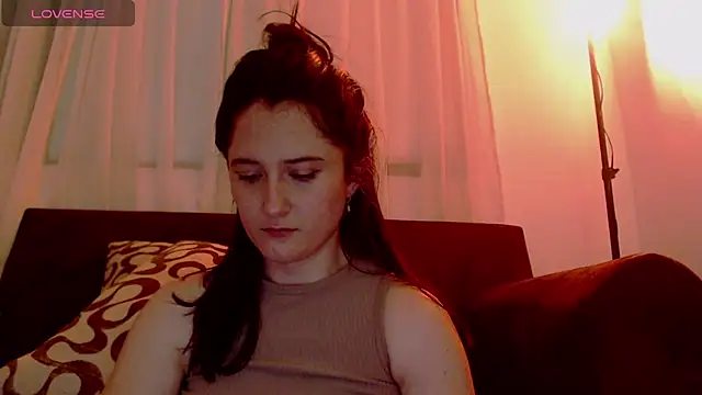 Snapshot of AlissonnFoxx chatting on February 8, 2025, 7:26 am AlissonnFoxx online show from February 8, 2025, 7:26 am