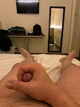 neugrg online show from February 12, 2026, 10:31 pm