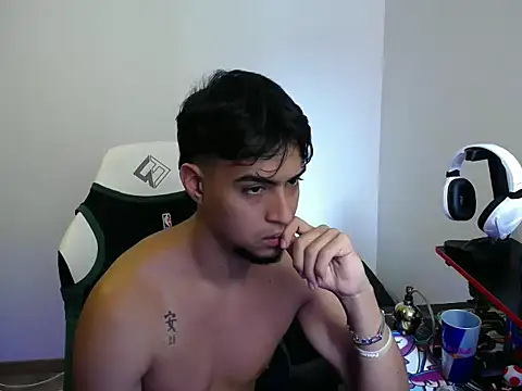 matias bianco online show from November 16, 2025, 8:24 pm