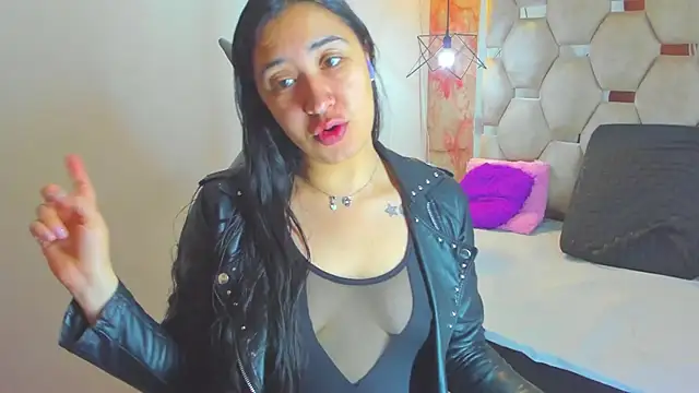 sayumi dirty online show from September 14, 2025, 12:16 pm