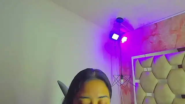 sayumi dirty online show from October 12, 2025, 12:28 pm