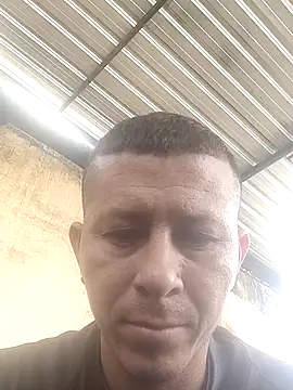 Somospareja1987 online show from March 27, 2026, 4:52 pm