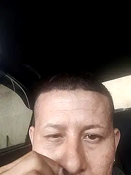 Somospareja1987 online show from April 9, 2026, 10:05 pm