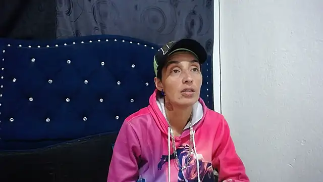 anyu1306 online show from March 16, 2025, 2:32 am