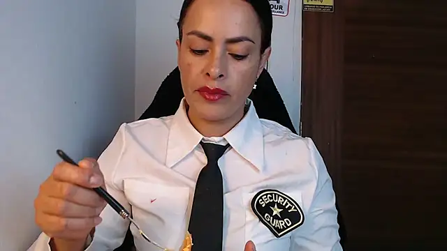 susana07 online show from April 13, 2026, 11:14 am