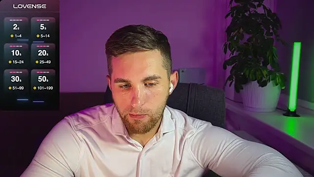 Sweeet  boy online show from October 14, 2025, 6:52 pm