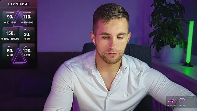 Sweeet  boy online show from October 9, 2025, 9:04 pm