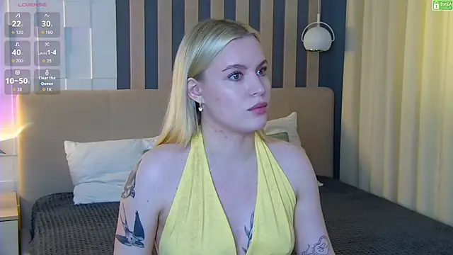Snapshot of AmaliaBell chatting on July 18, 2026, 1:20 pm AmaliaBell online show from July 18, 2026, 1:20 pm