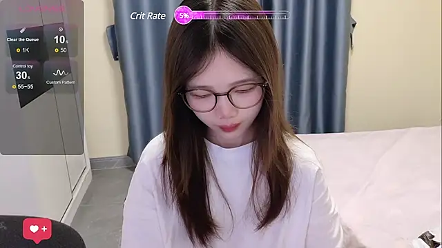 Snapshot of Doki-- chatting on January 1, 2025, 3:24 pm Doki-- online show from January 1, 2025, 3:24 pm