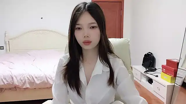 Snapshot of Doki-- chatting on January 22, 2025, 1:53 pm Doki-- online show from January 22, 2025, 1:53 pm