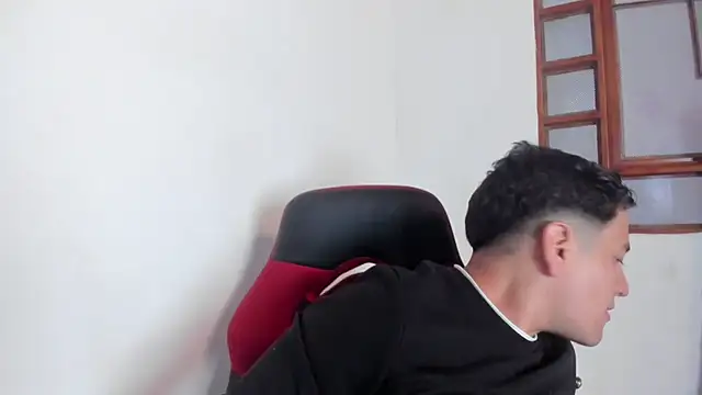 oliver price1 online show from March 25, 2026, 7:57 pm